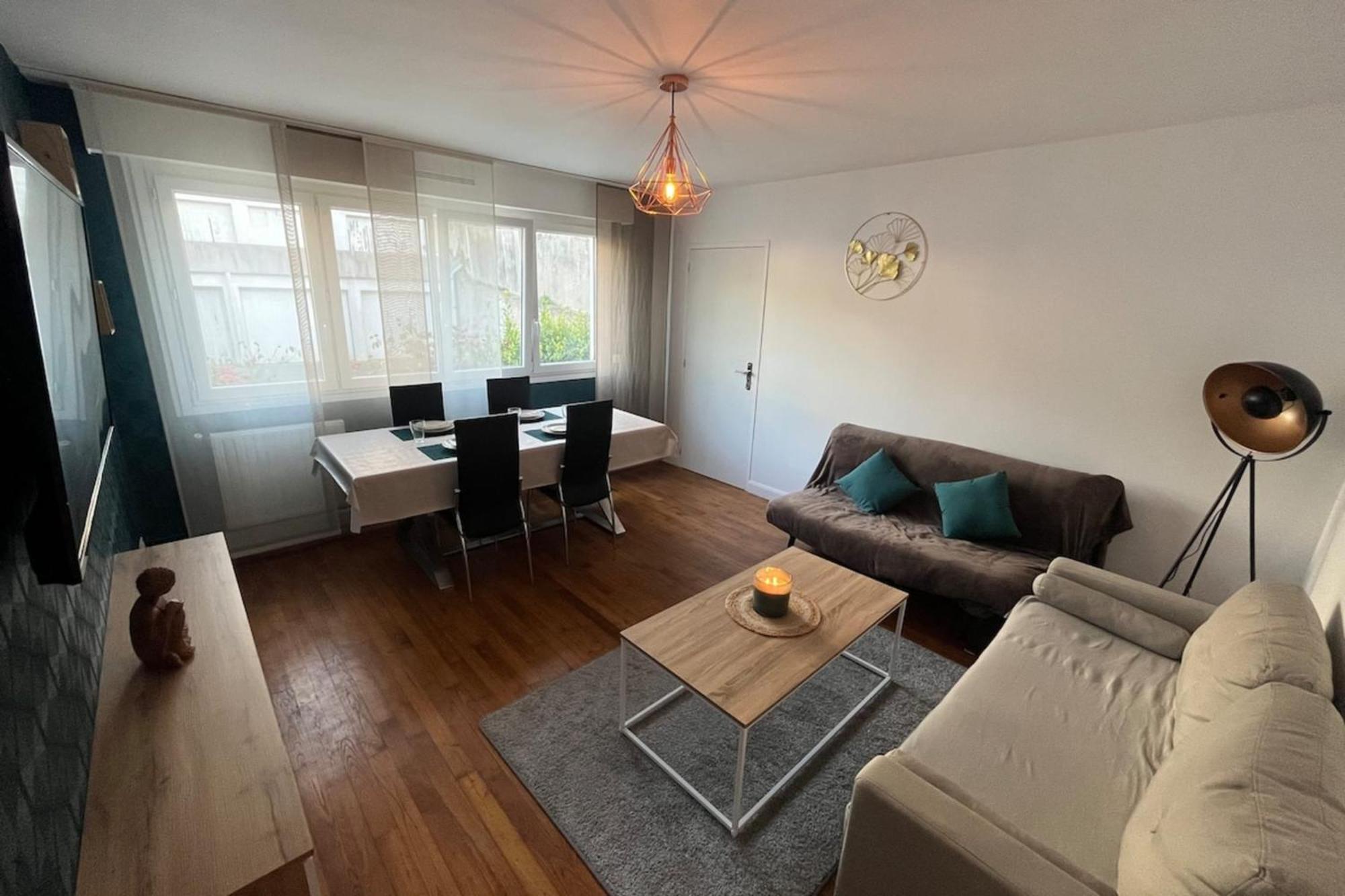 Joli Appartement Proche Centre Лорьян Экстерьер фото